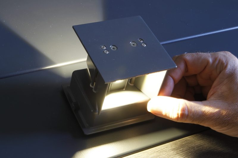 Spot Lakka LED 6w-220v 100x100x100mm