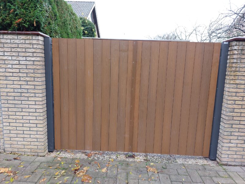 WPC Fiberdeck enkele tuinpoort 100x200cm "maatwerk mogelijk"  verkrijgbaar in 5 kleuren