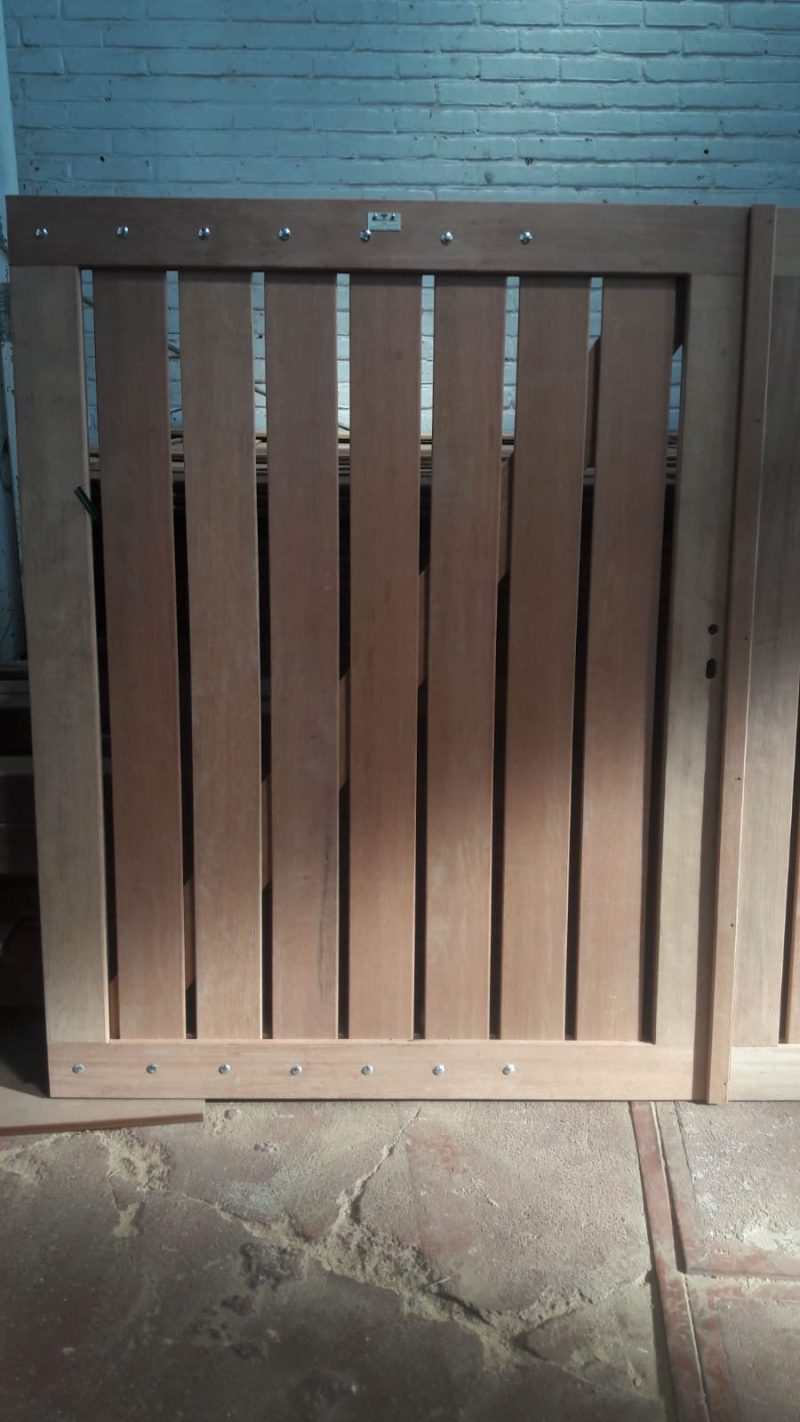Belmonte Robuust Semi Privacy Dubbele poort "BANGKIRAI" 300x180cm Maatwerk mogelijk!!