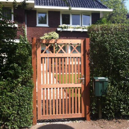 Bangkirai Inloopppoort Speciaal 100cmx180cm "Maatwerk mogelijk"