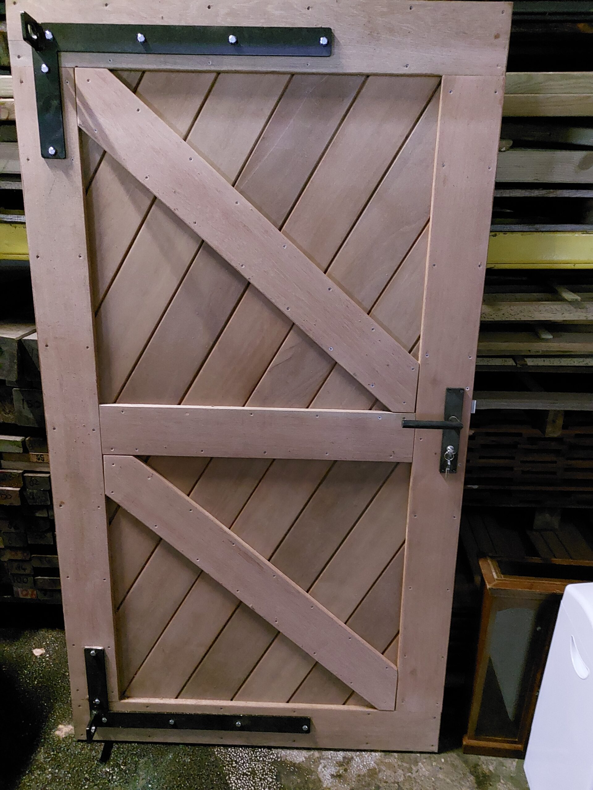 Tuinpoort Bankirai Belmonte diagonaal 100x180cm showroommodel "Nieuw"