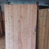 Schuifdeur / schuifpoort Douglas balken frame, enkelzijdig bekleed 130 t/m 170cm. Hoogte 195cm incl. volledig schuifsysteem (rails, rollers, slot, ondergeleiding)