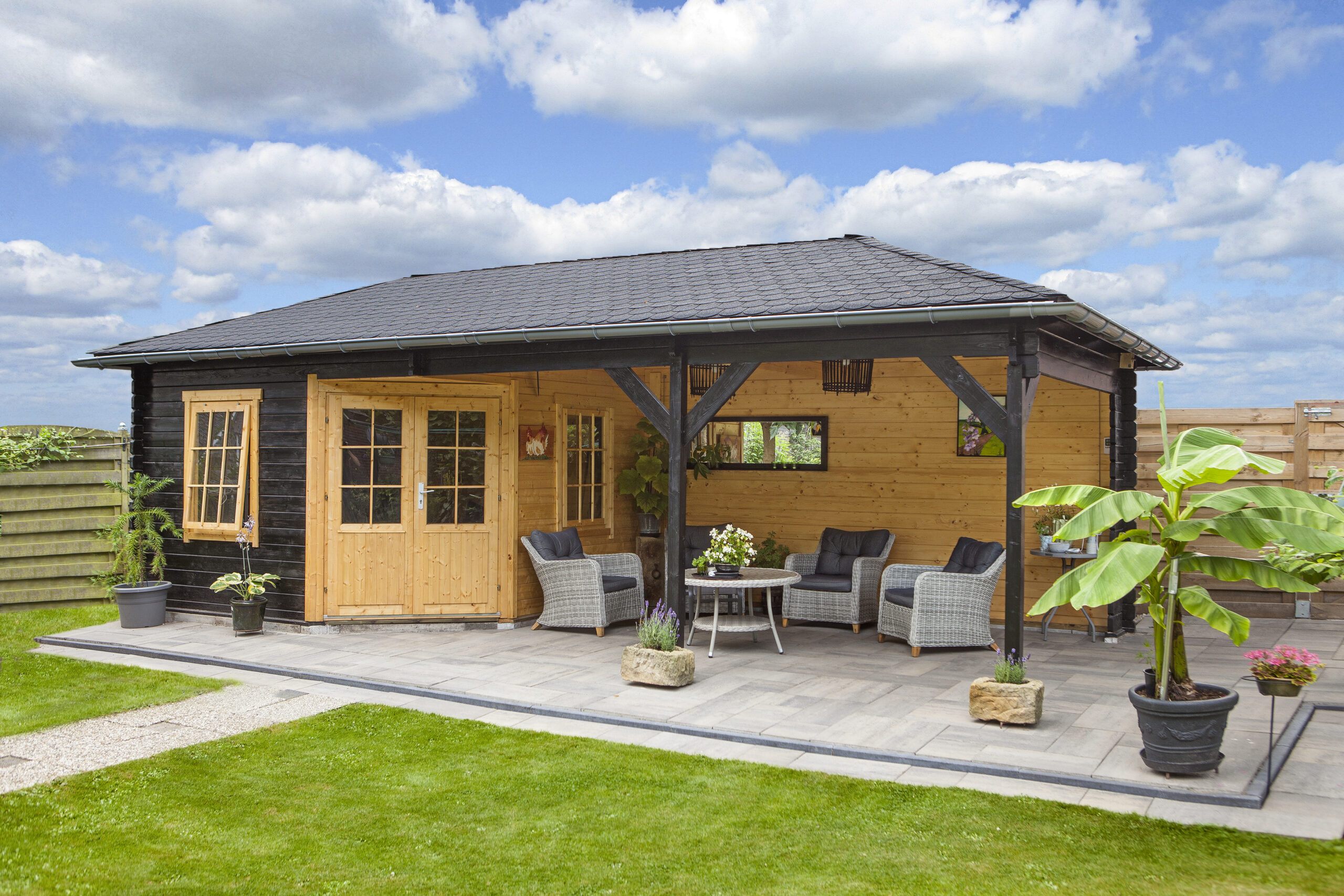 Blokhut - Tuinhuis Paiva | 44 mm | vuren Red Class Wood geïmpregneerd