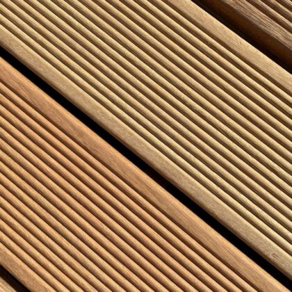 Profielplank 19x90mm glad/ribbel (p120) lengte 305cm