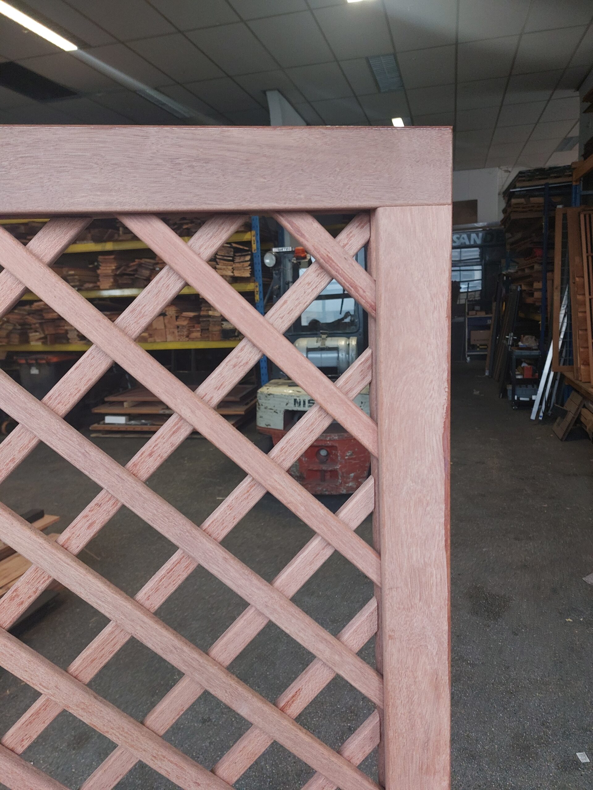 Maatwerk trellis of louvre schermen hardhout, hoge kwaliteit!!