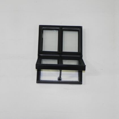 Stalen raam Zwarte structuurcoating 300x400mm (open)