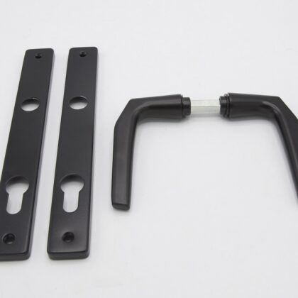 Deurschild en deurkruk Zwart gepoedercoat 85mm