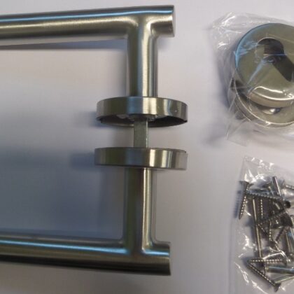 Deurkruk met rozetten RVS Recht model 2