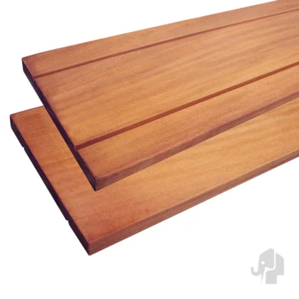 003098 | Schutting plank | Keruing | 1.6x14.5cm Elephant® | 2 V-Groeven/Vlak Geschaafd lengte 180cm