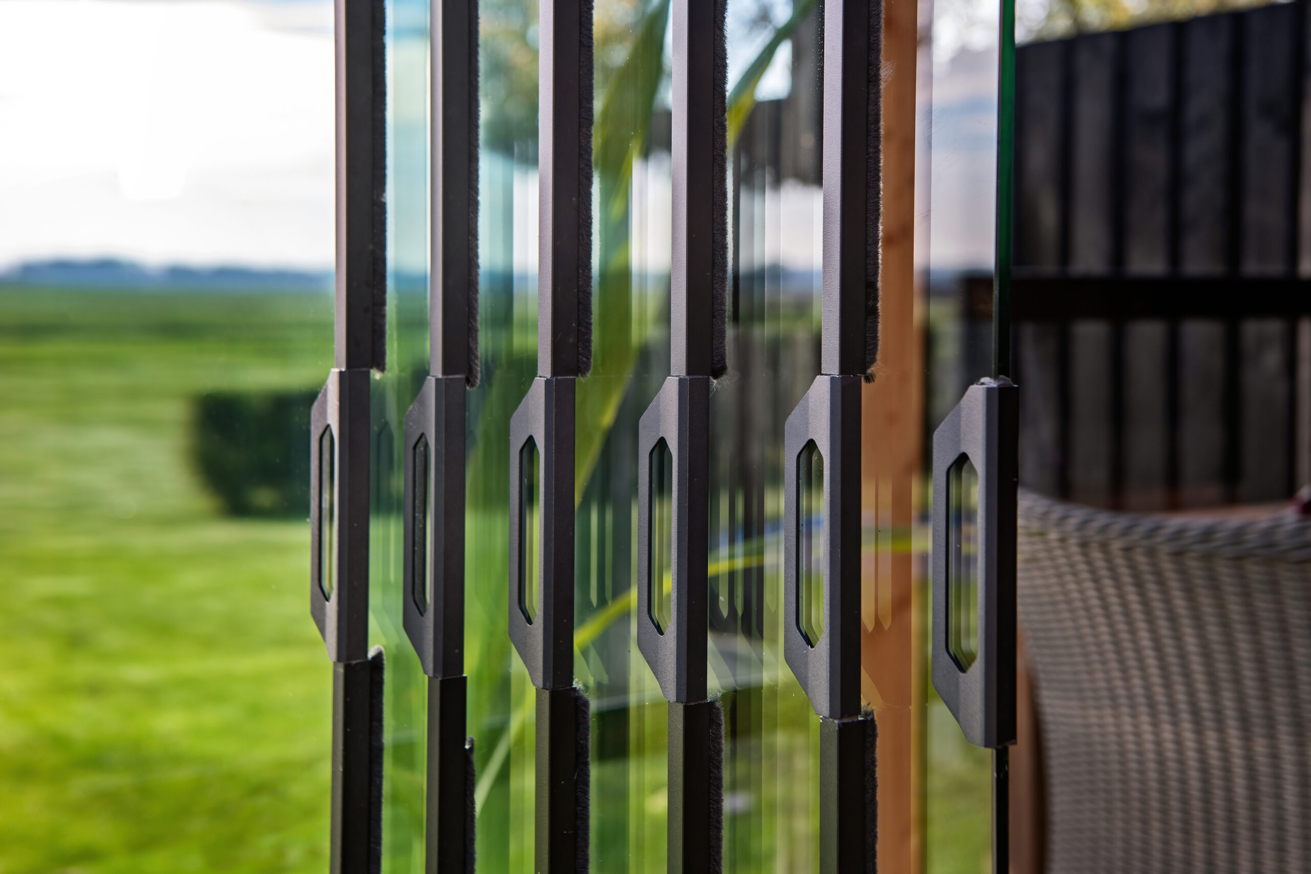 Glazenschuifwandset - Inbouwhoogte 238-242cm - Paneelbreedte 82 cm - Breedte tot 482 cm - 6-sporig antraciet RAL 7024