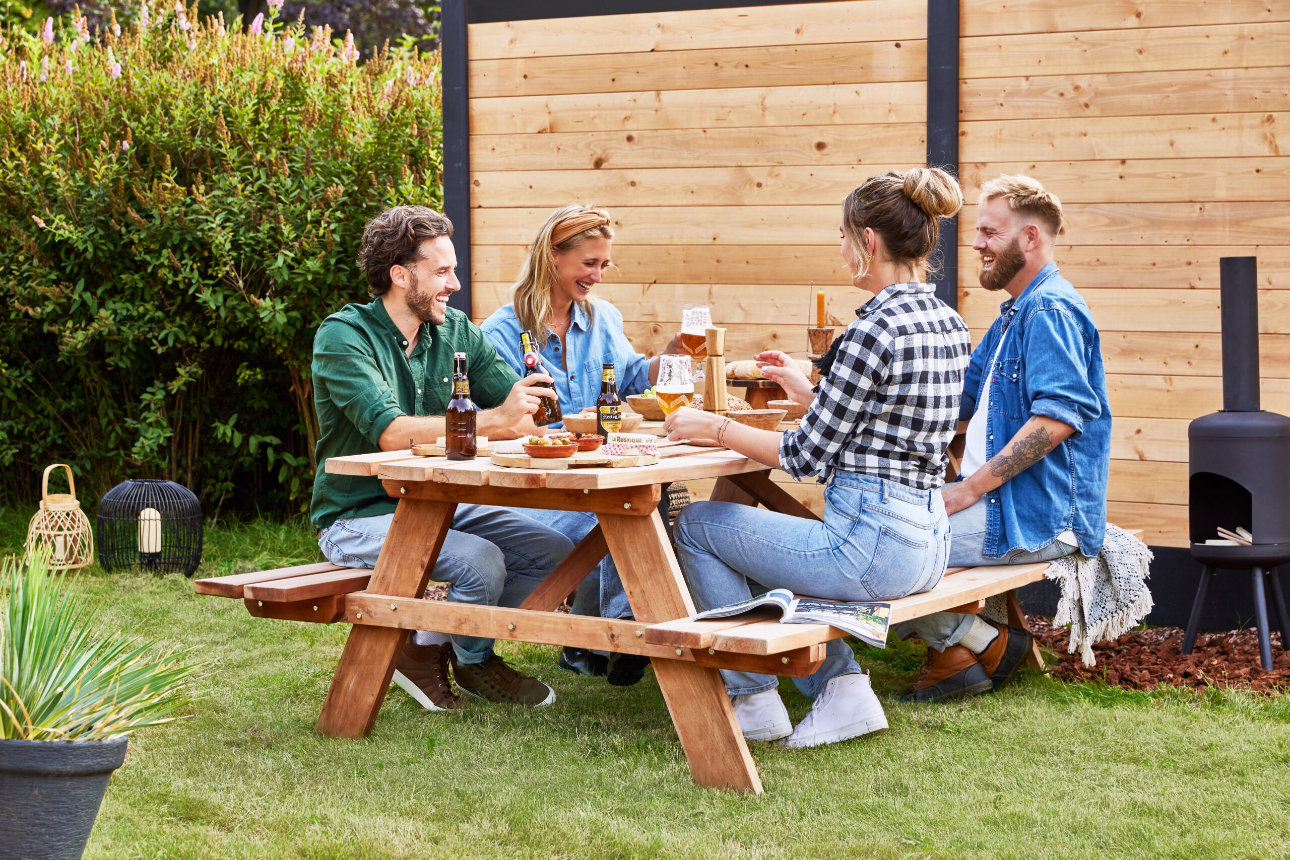 Berton©-sleufpaal Dinkel antraciet gecoat 115 x 115 x 277 cm eindmodel