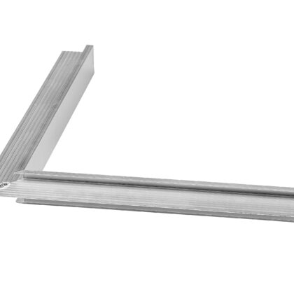Aluminium daktrim binnenhoek Brute 4,5 x 4,5 x 50 cm + 1 klang