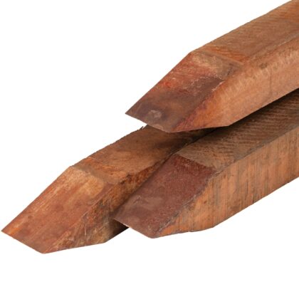 Angelim vermelho hardhout paal 6,0 x 6,0 x 250 cm fijnbezaagd, gepunt